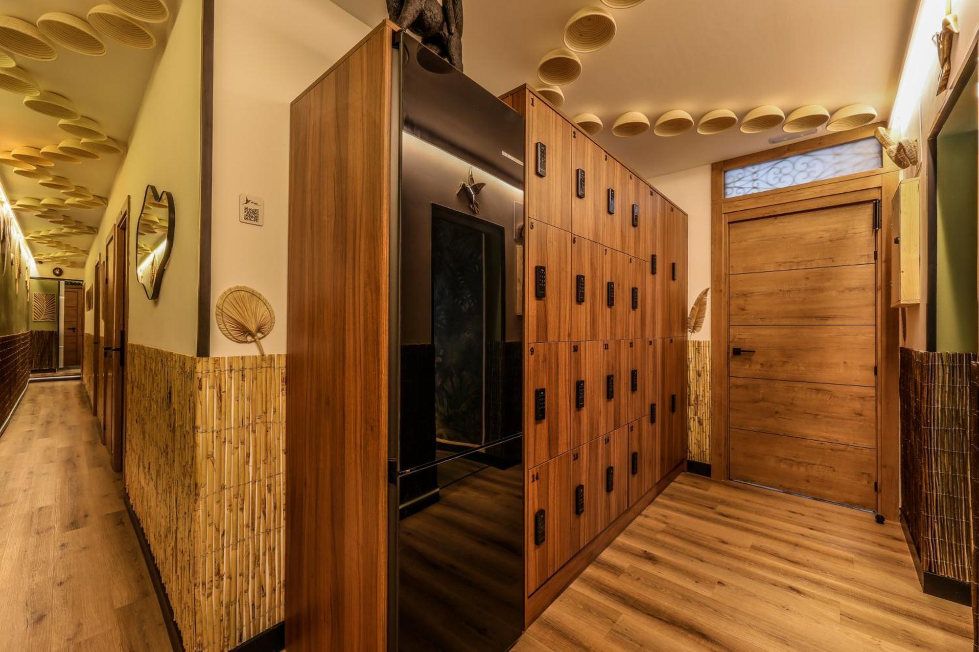 Eliseo - Livingcoworking - Malasana Madrid Exterior foto